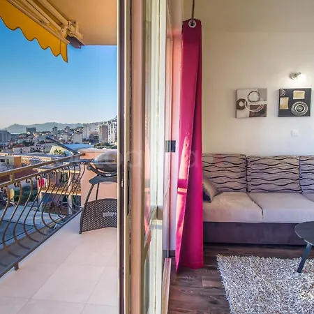Lägenhet Rooftop Penthouse - Private Hottub & Duplex Whirlpool Makarska