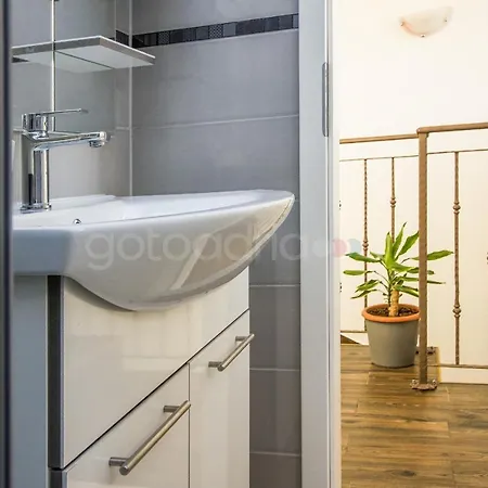 Daire Rooftop Penthouse - Private Hottub & Duplex Whirlpool *