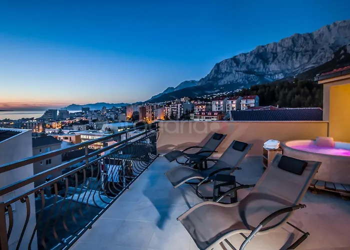 公寓 Rooftop Penthouse - Private Hottub & Duplex Whirlpool