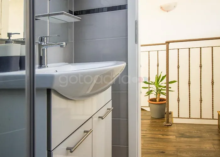 公寓 Rooftop Penthouse - Private Hottub & Duplex Whirlpool *