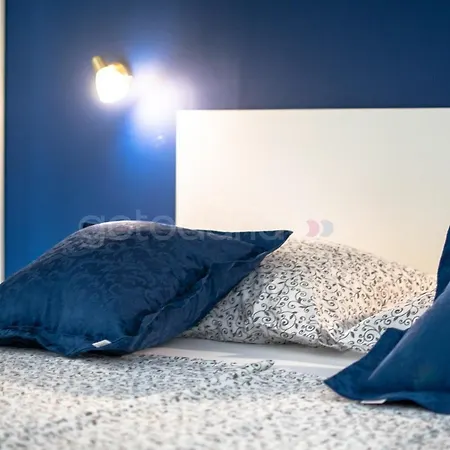 Rooftop Penthouse - Private Hottub & Duplex Whirlpool Lägenhet